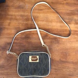 AUTHENTIC Michael Kors purse/ crossbody bag